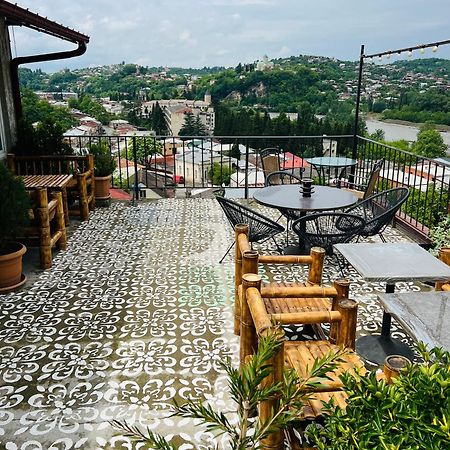Green Flower Hotel Kutaisi Exterior photo